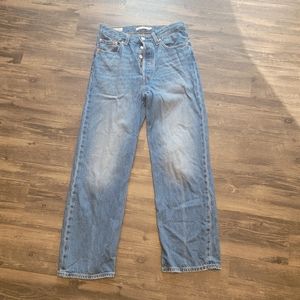 Levi's ribcage jeans